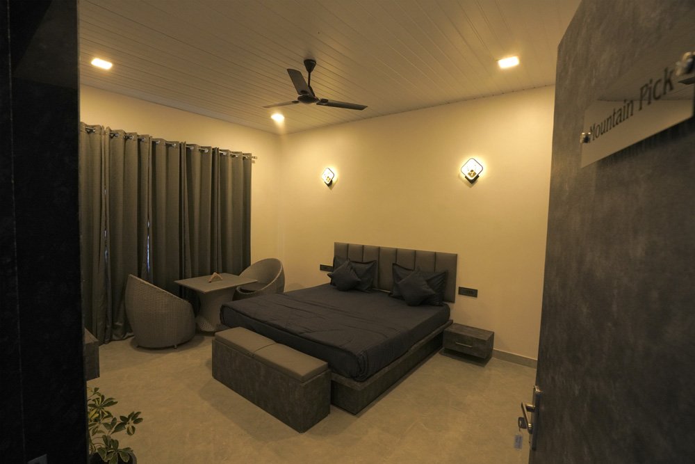 Mountain Pick Room at AGP Mantra Villa